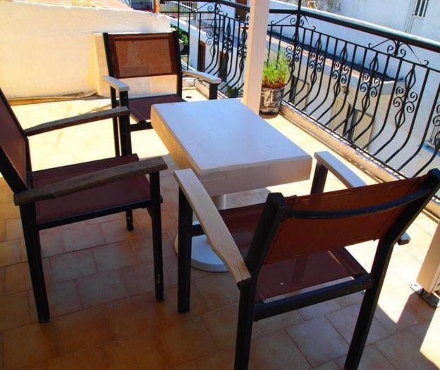 Pension Vasiliki Скиатос Стая снимка