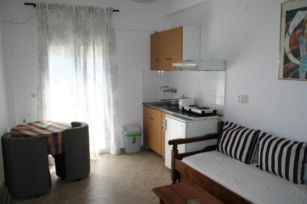 Pension Vasiliki Скиатос Стая снимка
